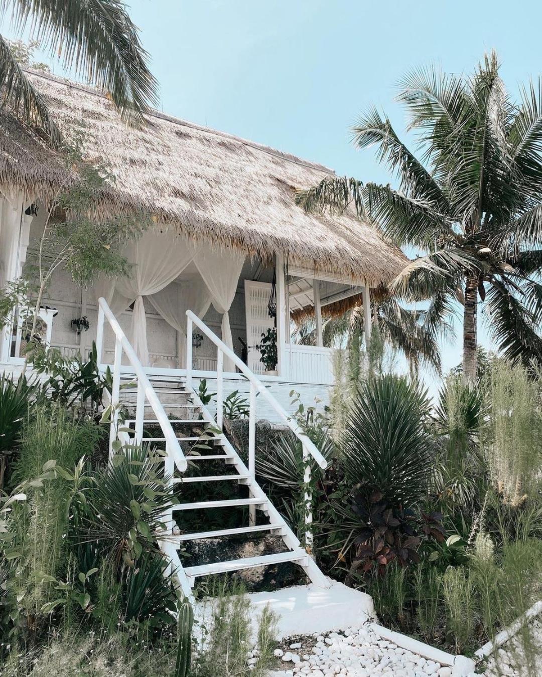 Tropical Glamping Nusa Penida - Private Romantic Seaside Bungalow Diamond Beach Polilit Exterior photo